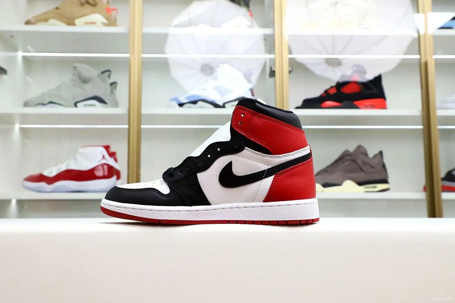 Air Jordan Retro 1 (2016) Kimikick Black Toe 0530